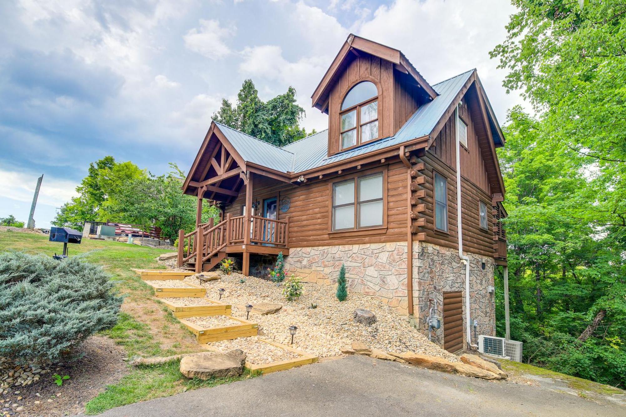Pigeon Forge Cabin Premier Location And Hot Tub Esterno foto