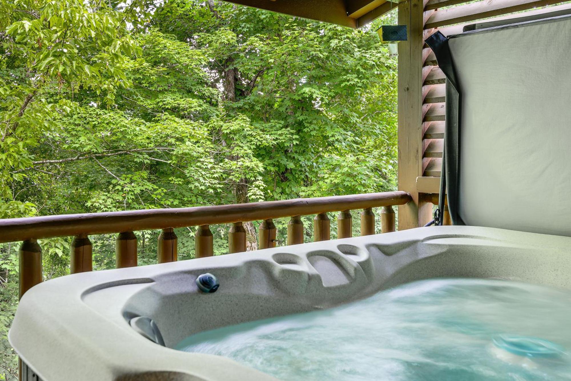 Pigeon Forge Cabin Premier Location And Hot Tub Esterno foto